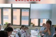 为什么毕业后回来看老师(毕业后学生回来看老师,老师发说说)