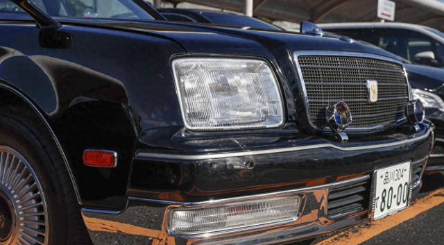 日媒披露“石破茂所乘车辆发生碰撞”事故细节:当天回老家为父母扫墓,据称追尾警车