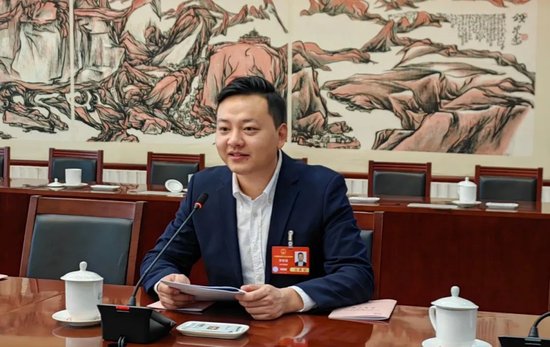 全国人大代表、古越龙山李智慧建议:支持绍兴黄酒申报“双非遗”