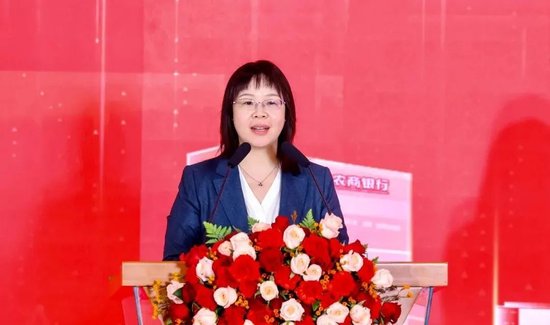 以“和合”之笔擘画首都金融服务新篇章 三家市属银行战略携手 共探金融高质量发展新范式