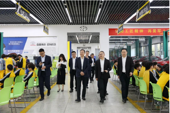 职教航母+物流领军企业！中国东方教育与佛朗斯共建产业学院，破解产教“两张皮”难题