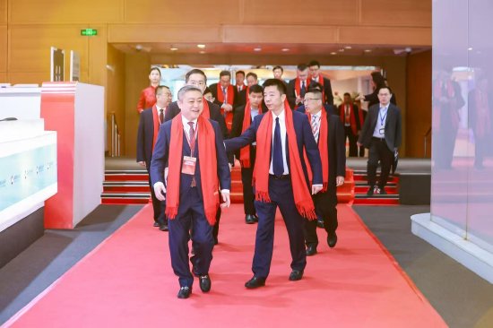 胜科纳米董事长李晓旻亲述上市仪式感动瞬间：苏州市委书记刘小涛点赞企业家精神