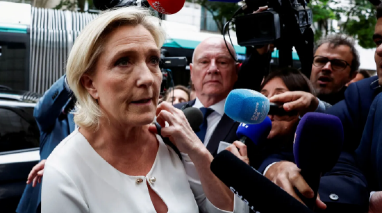 法国极右翼领导人勒庞因挪用公款被判5年内不得竞选公职