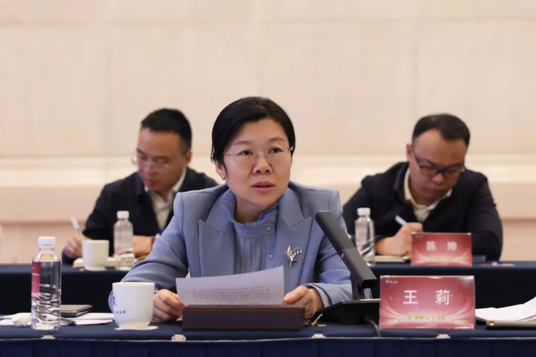 茅台2024年总营收1741亿,增长15.66%!2025年目标增速9%,总营收1898亿!将解决供需不适配,实现消费触达