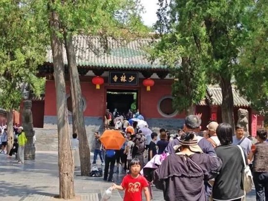 突然失去住持的少林寺，戒备森严（附多图）
