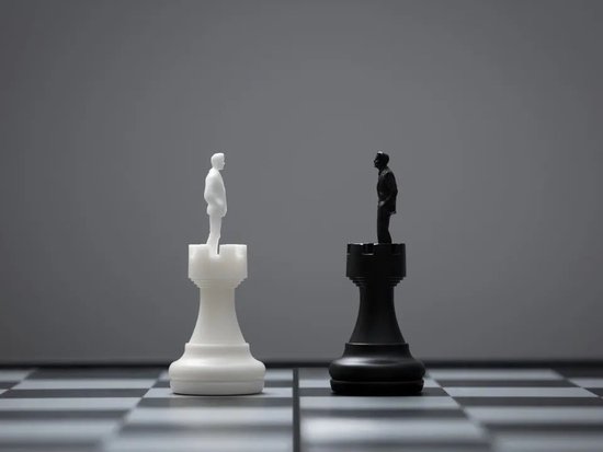 王树国PK陈十一，谁更能带火“新大学”？