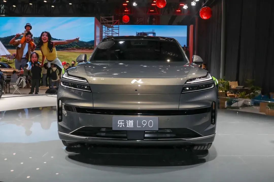 新车卖爆？李斌硬气官宣进入前三