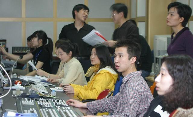 毕业后做什么事好找工作(毕业后找什么工作比较好呢) 毕业后做什么事好找工作(毕业后找什么工作比较好呢)