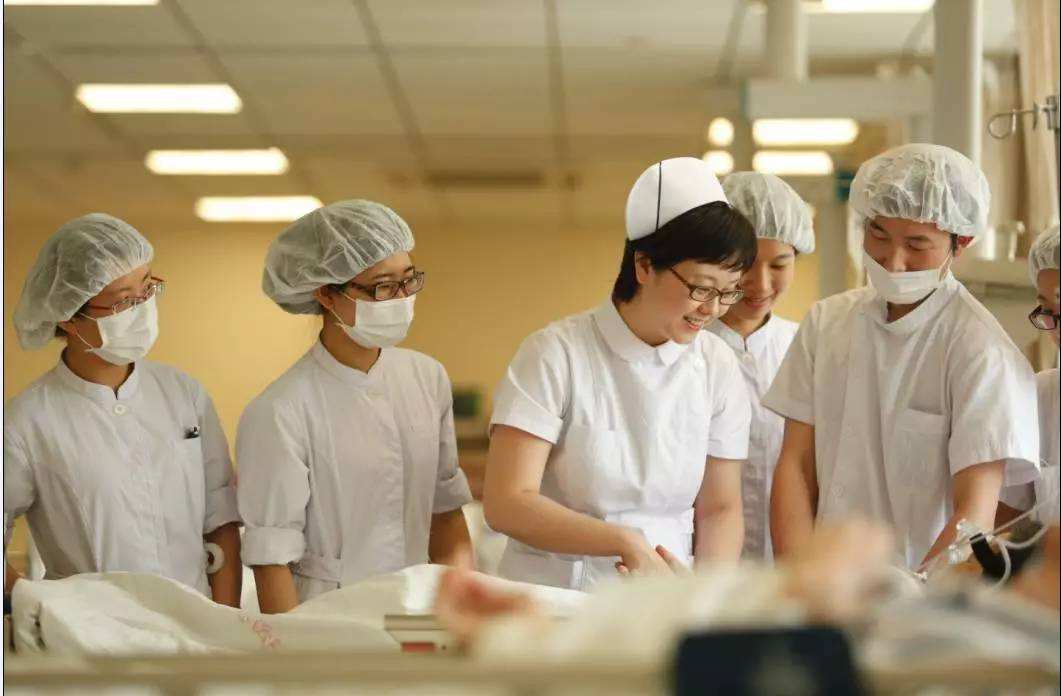 护理毕业的好找工作吗(护理专业毕业了能干什么工作)