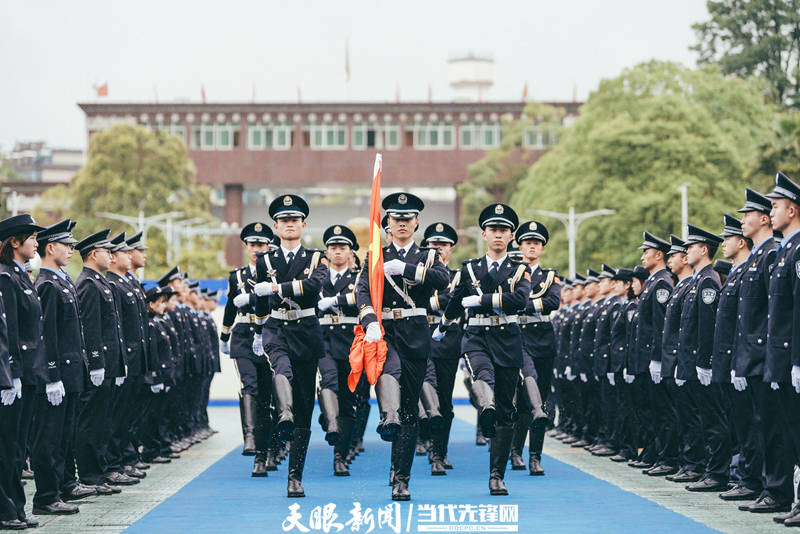 贵阳警官学院毕业后做什么工作(贵阳警官学院毕业后做什么工作比较好)