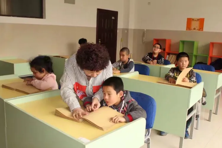 盲校毕业后做什么工作(盲校毕业后做什么工作比较好) 盲校毕业后做什么工作(盲校毕业后做什么工作比较好)