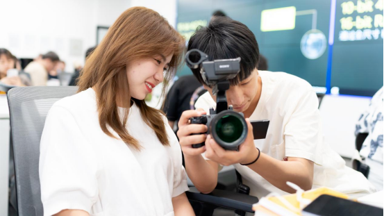 编导毕业后好找工作吗(编导艺考集训费用一览表)