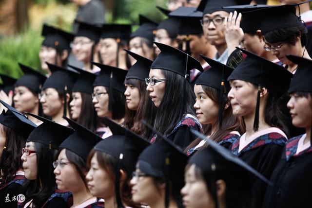 大四毕业后应该做什么工作(大四毕业后应该做什么工作好)