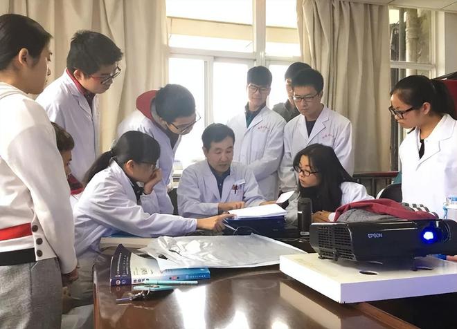 长医毕业好找工作吗(长医毕业好找工作吗女生)