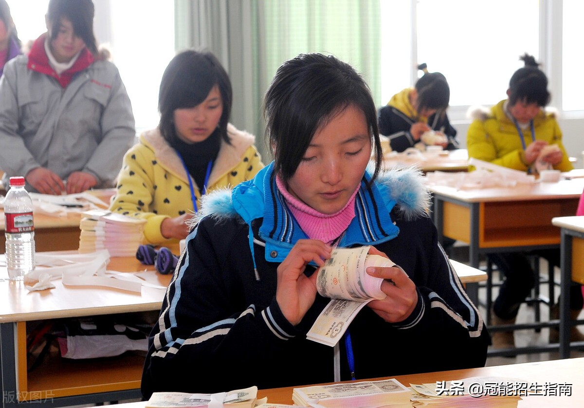 中职毕业后能做什么工作(中职毕业后你最可能靠什么工作来安身立命)