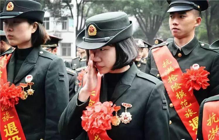 女生士官毕业后做什么工作(女生士官毕业后做什么工作合适) 女生士官毕业后做什么工作(女生士官毕业后做什么工作合适)