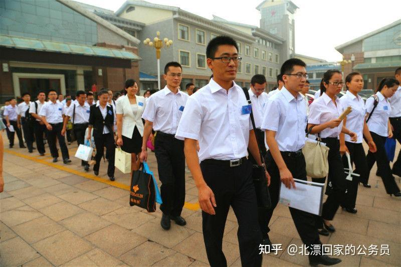 公务员毕业好找工作吗知乎(公务员毕业好找工作吗知乎推荐)