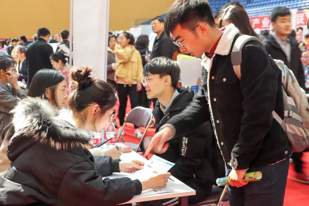 药科毕业好找工作吗(药科毕业好找工作吗女生)