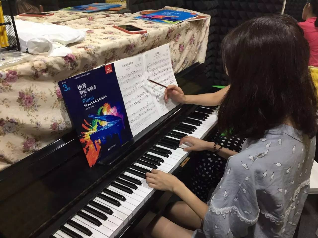 钢琴专业毕业好找工作吗(读钢琴专业以后好找工作吗) 钢琴专业毕业好找工作吗(读钢琴专业以后好找工作吗)