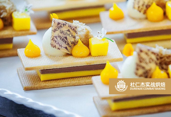 大学毕业后可以学西点吗(大学毕业还能学舞蹈专业吗)