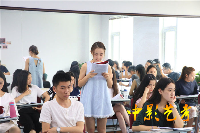 传媒学院毕业后能考教师吗(传媒大学毕业可以考教师资格证吗) 传媒学院毕业后能考教师吗(传媒大学毕业可以考教师资格证吗)