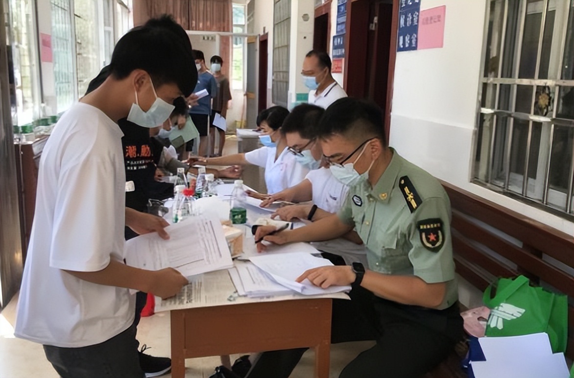 军事学院毕业后的就业(军事学院学生毕业后都去哪了)