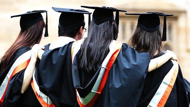 澳洲大学毕业后怎么就业(澳洲大学毕业都是什么时间?)