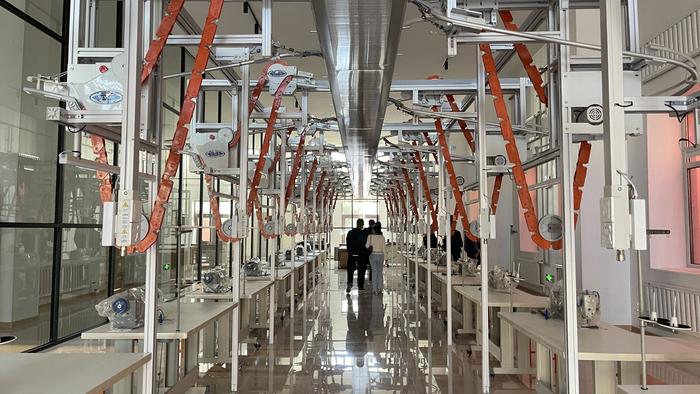 产业学院毕业后是否进工厂(产业学院毕业后是否进工厂工资高) 产业学院毕业后是否进工厂(产业学院毕业后是否进工厂工资高)