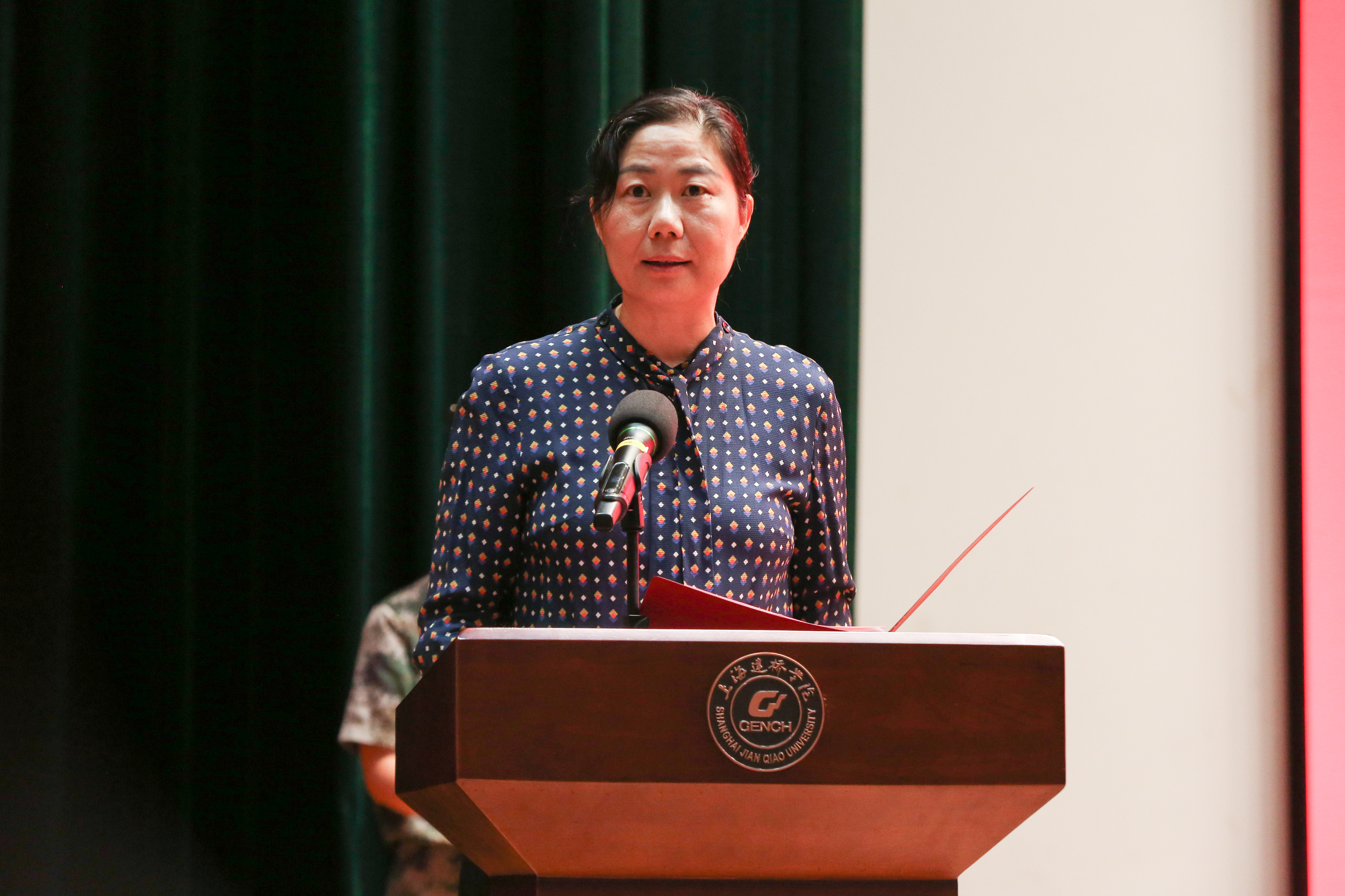 上海建桥学院毕业后(上海建桥学院毕业后好找工作吗)