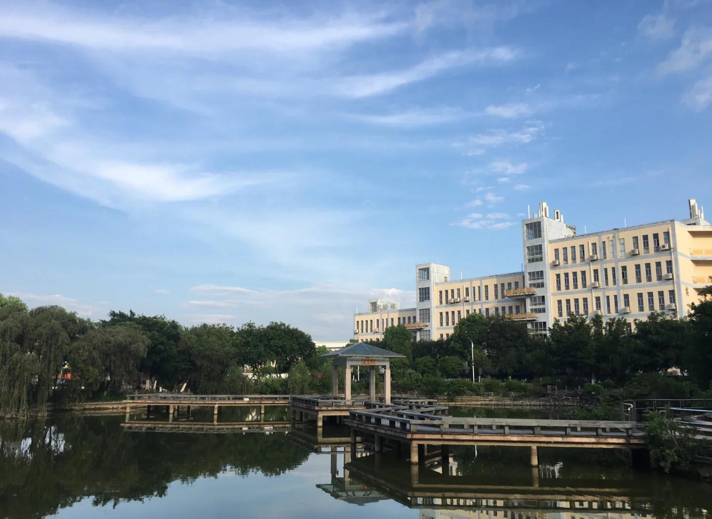 贺州学院毕业后好找工作吗(贺州学院毕业后好找工作吗女生) 贺州学院毕业后好找工作吗(贺州学院毕业后好找工作吗女生)