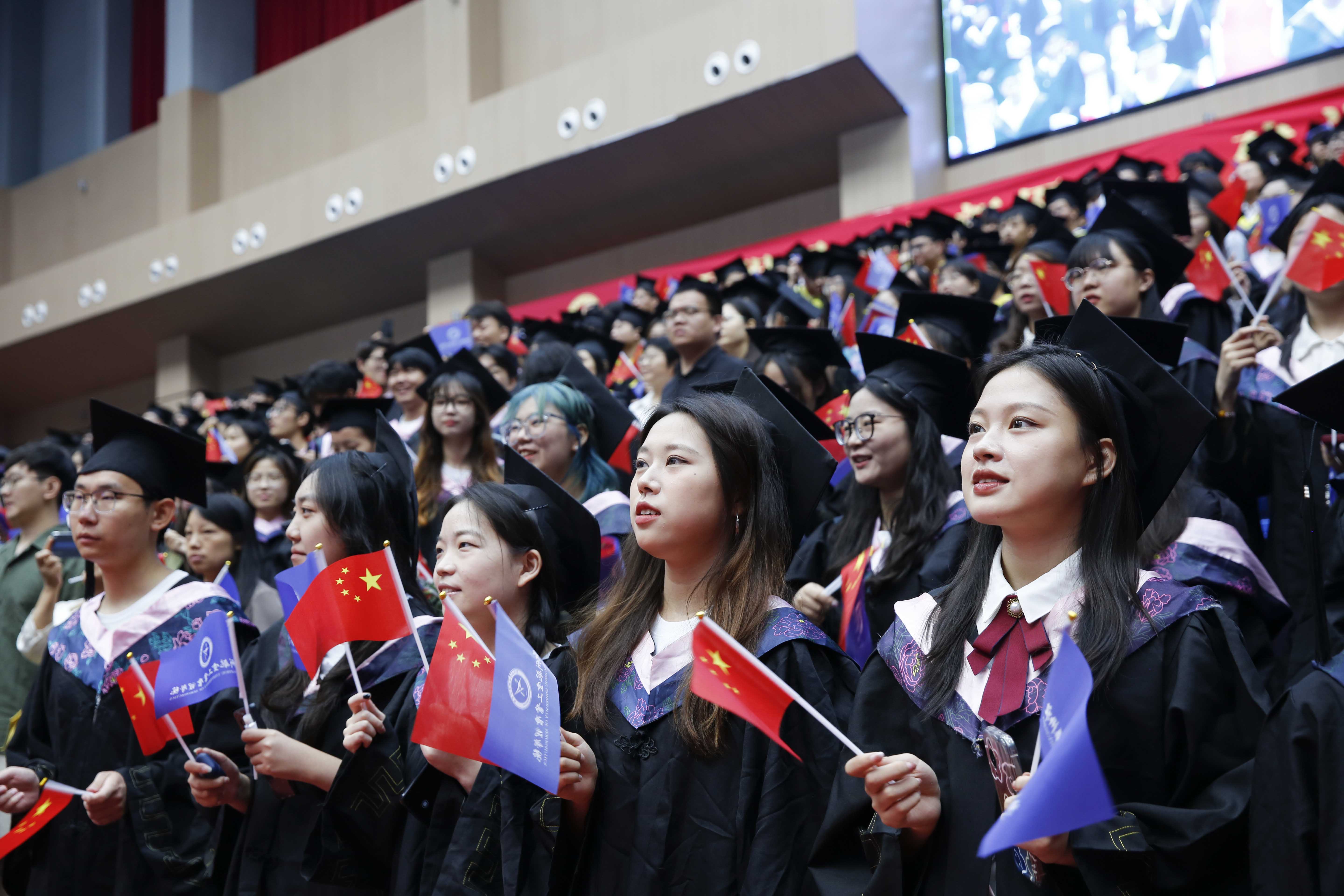 郑州航空学院毕业后干什么(郑州航空工业学院就业怎么样) 郑州航空学院毕业后干什么(郑州航空工业学院就业怎么样)