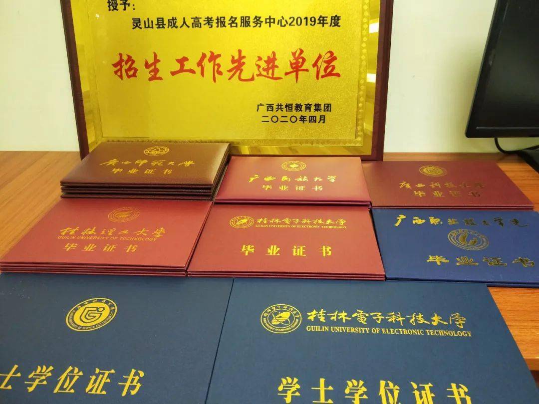 体育学院大专毕业后工资(体育学院大专毕业后工资多少)