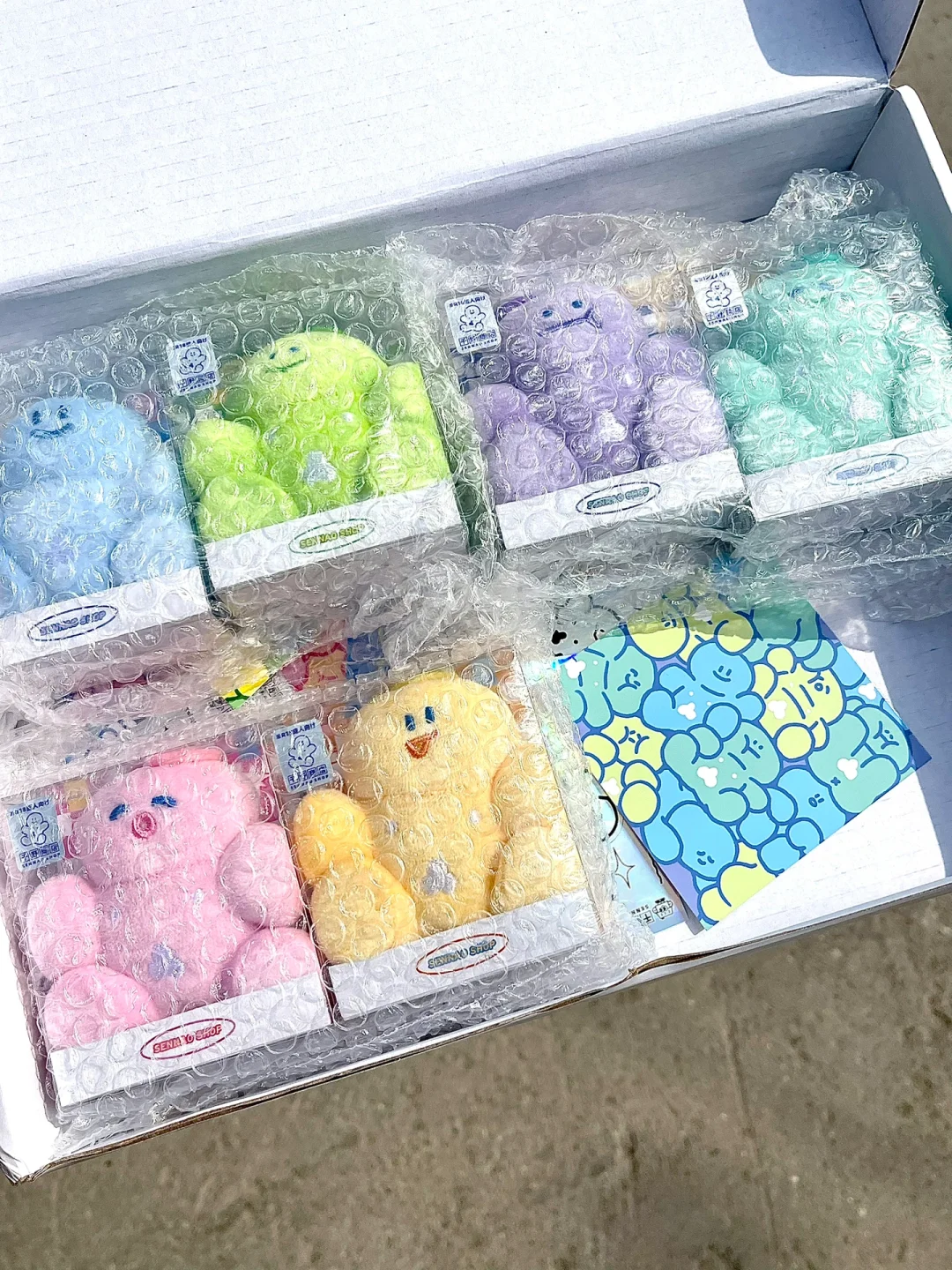 室友毕业后见面送什么(室友毕业后见面送什么花)