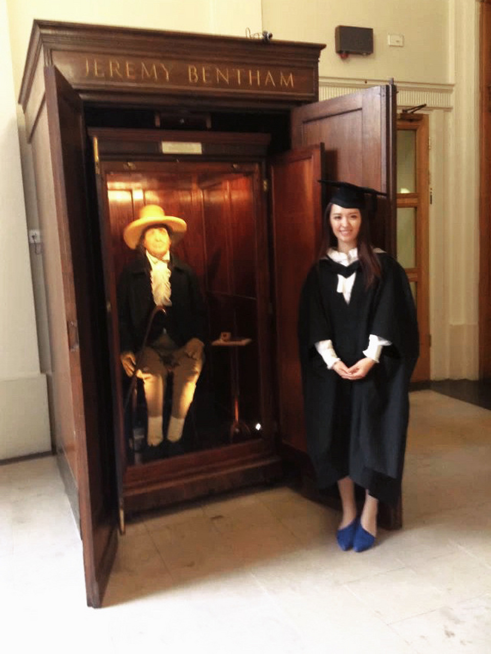 伦敦大学学院毕业后工资(伦敦大学学院毕业生就业前景)