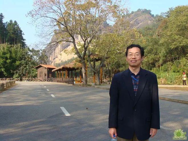 狱警学院毕业后能当教授吗(狱警学院毕业后能当教授吗知乎)