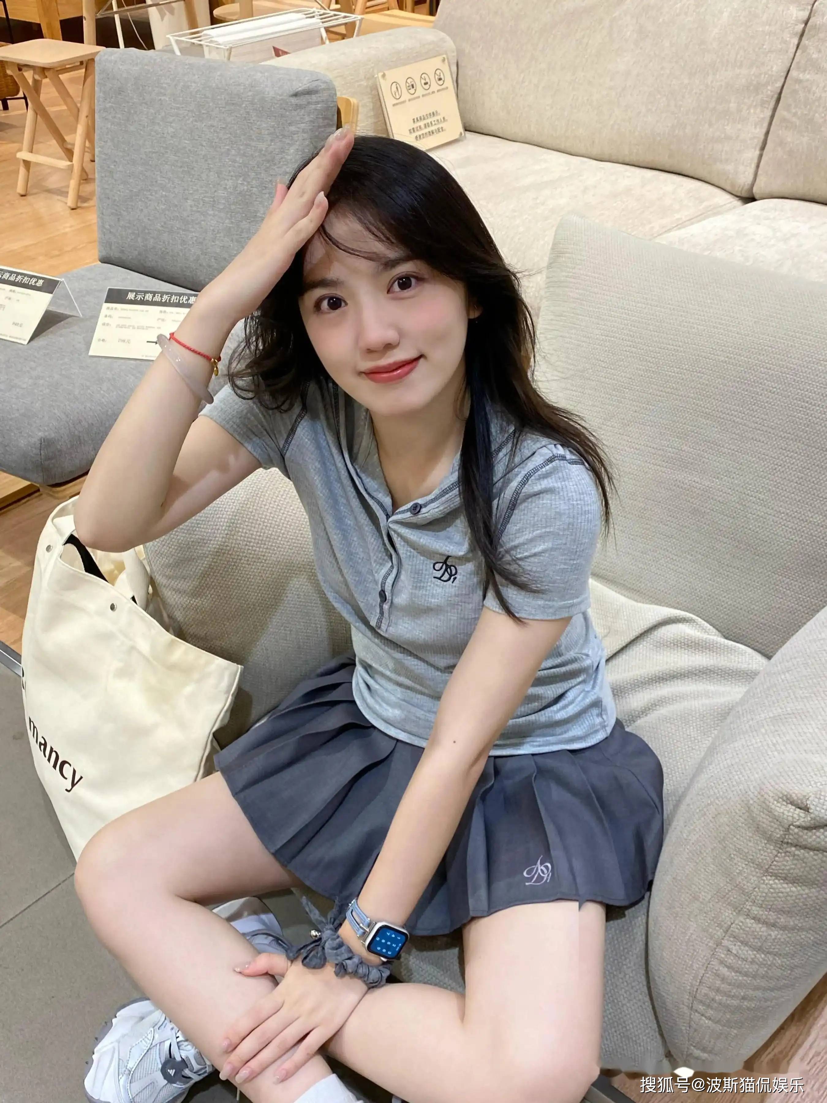 大学毕业后社会稳定吗女生(大学毕业走向社会我们应该怎么办)