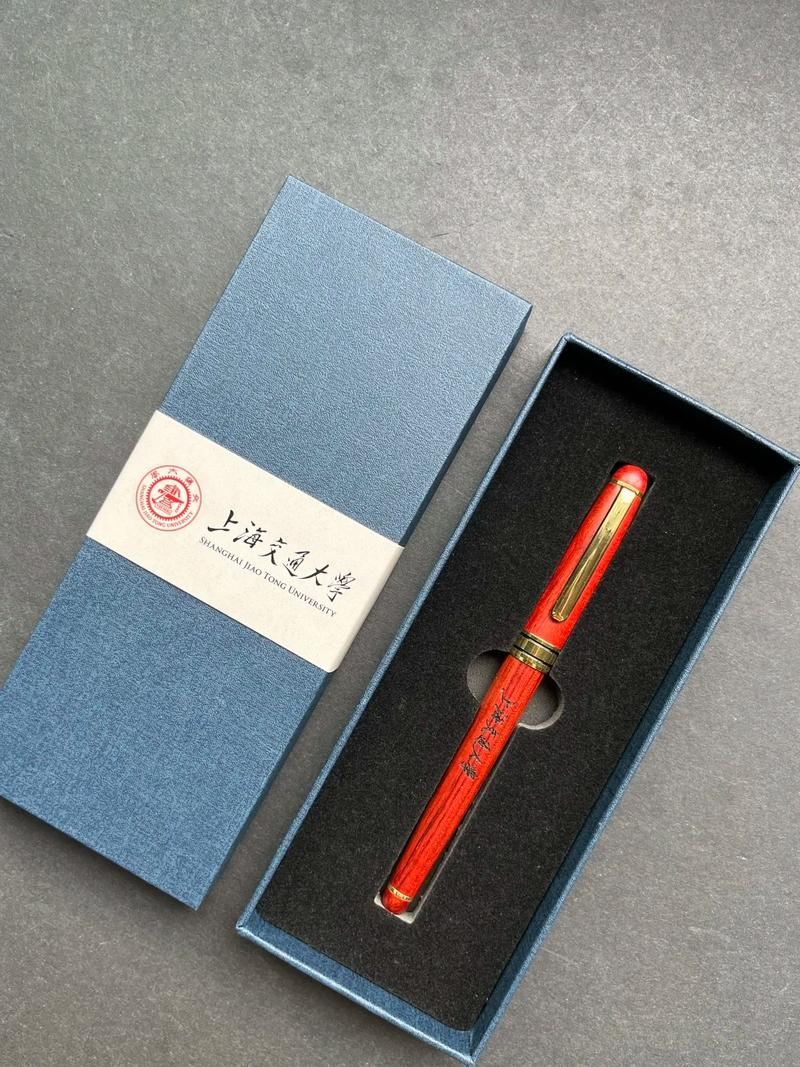 毕业后回家送什么礼物(刚毕业过年回家给父母带什么礼物好)