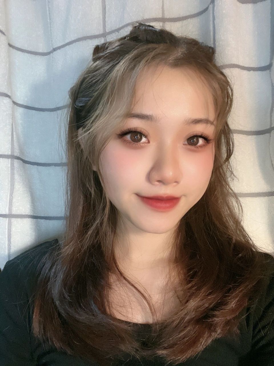 毕业后编什么发型好看(毕业后编什么发型好看女)