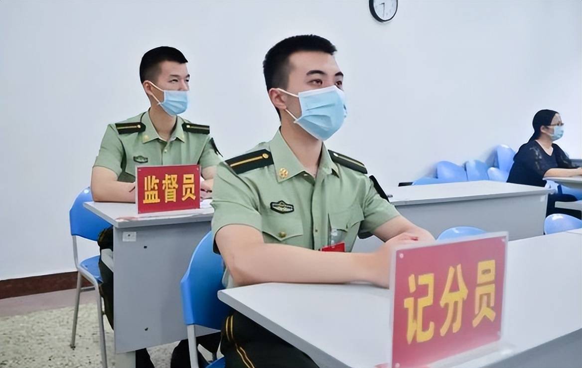 男生大专毕业后干什么(大专毕业的男生做什么工作有前景)