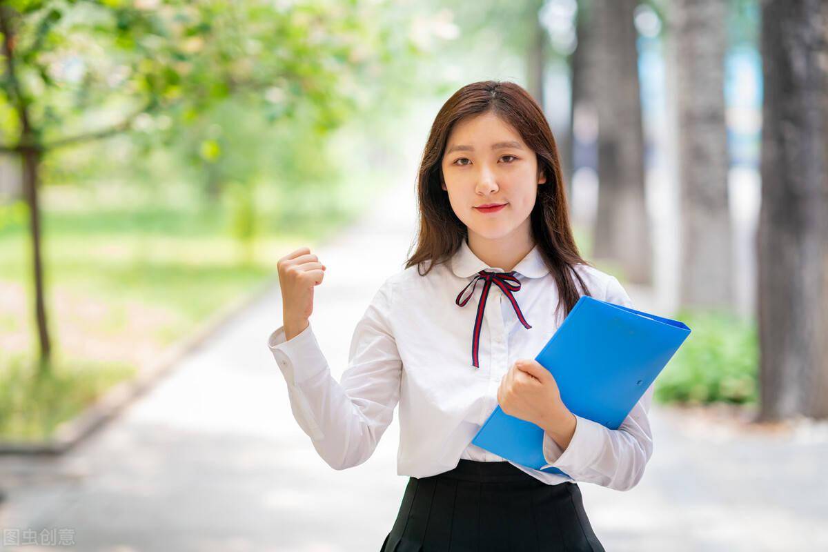 文科女生毕业后找什么工作(文科女孩最好就业的专业有哪些) 文科女生毕业后找什么工作(文科女孩最好就业的专业有哪些)