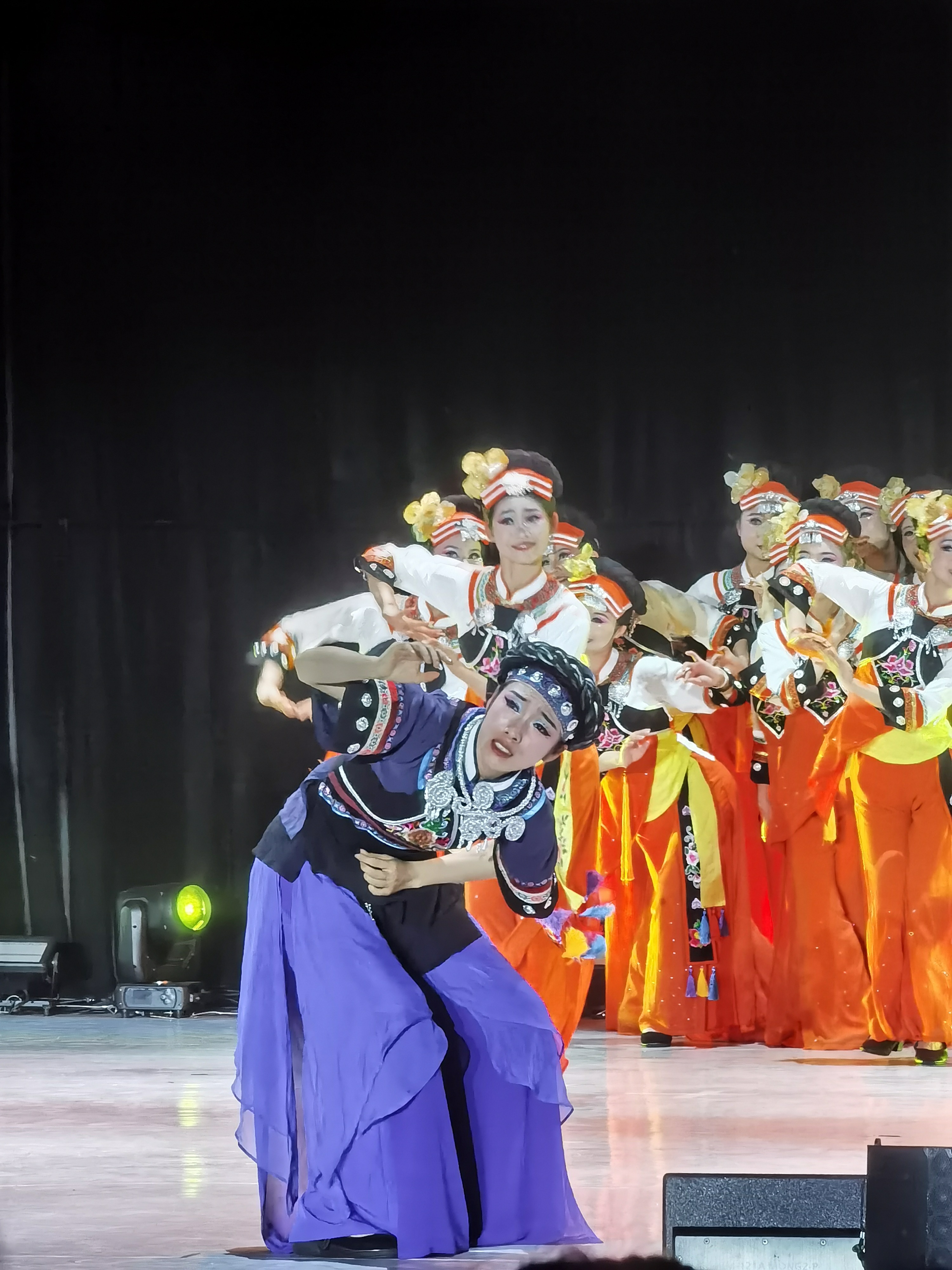 舞蹈学院毕业后工作怎么样(舞蹈学院毕业的学生有什么工作安排)