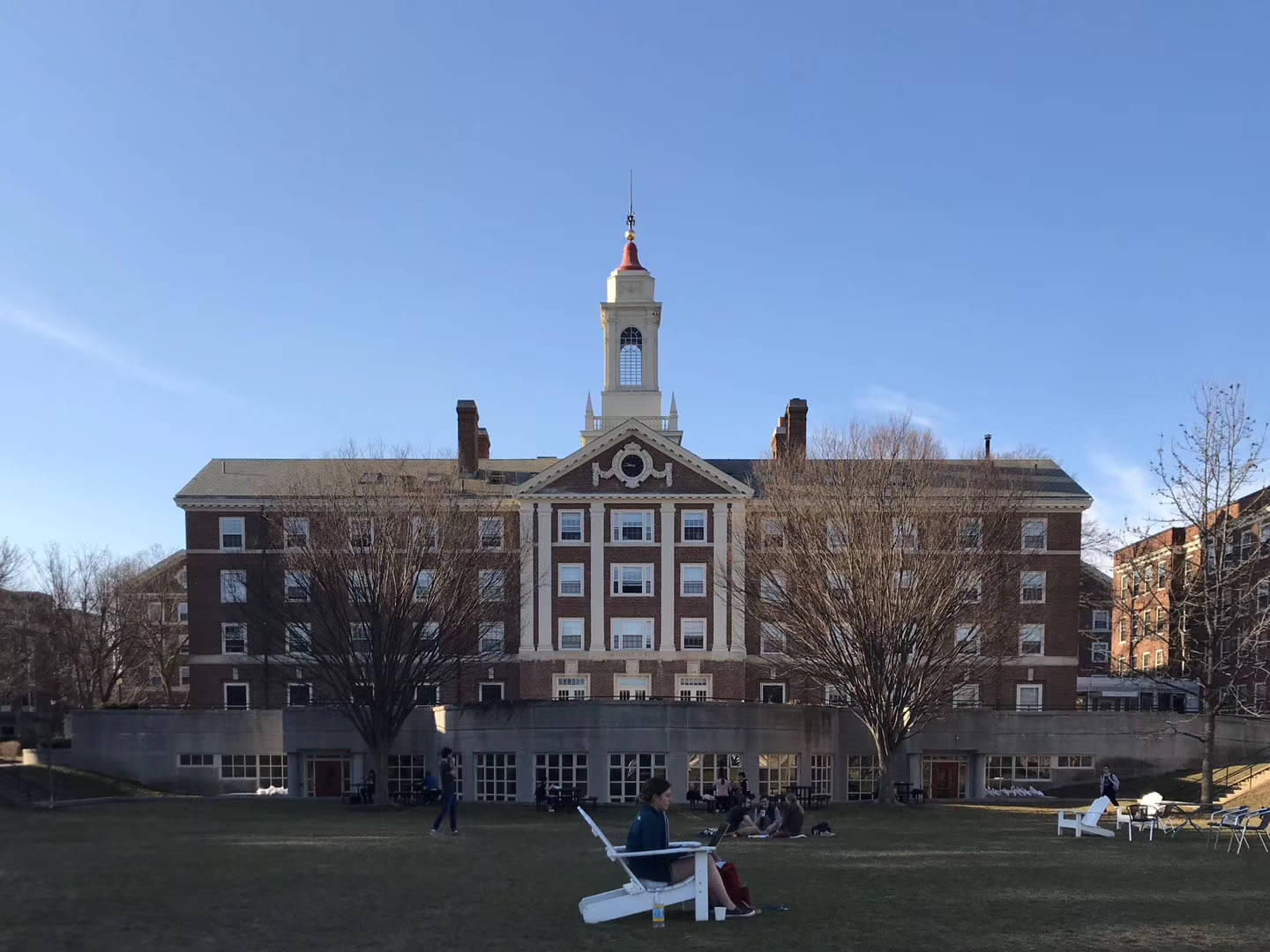 哈佛大学商学院毕业后工作(哈佛大学商学院毕业后工作去向)