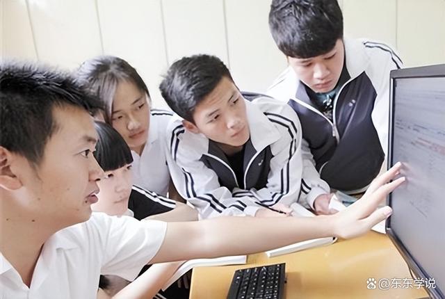 在大学毕业后最想做什么(大学毕业后想做什么样的人)