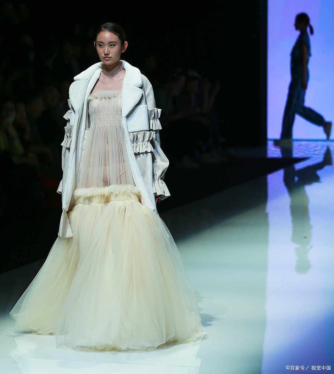 海口经济学院毕业后(海口经济学院毕业后户口怎么迁)