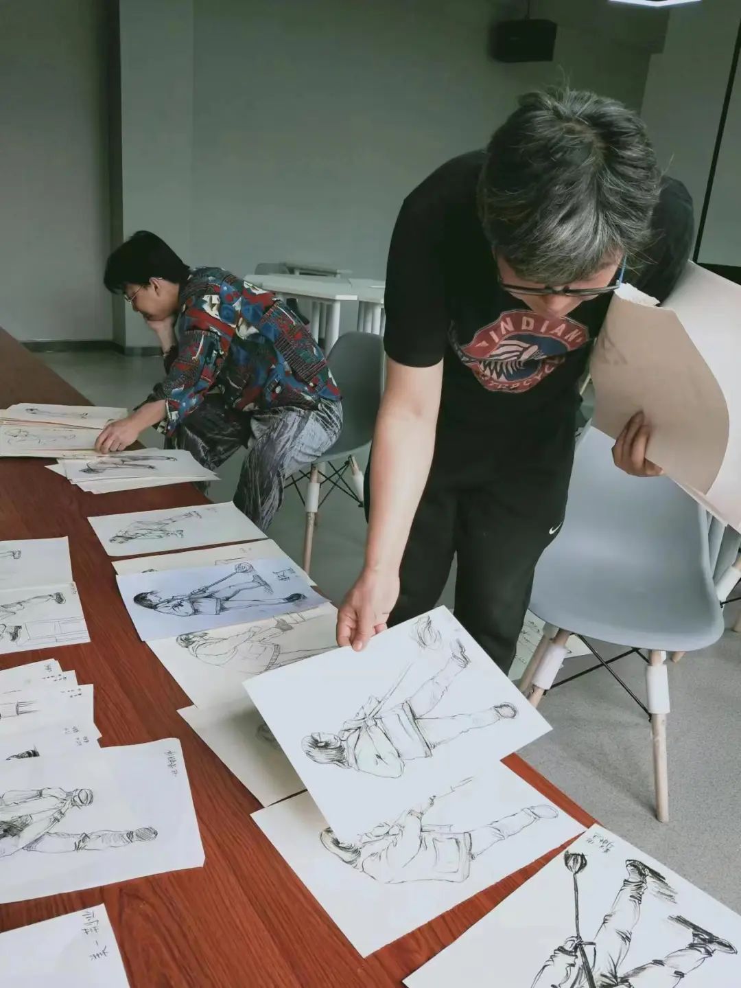 美术教师毕业后干什么(美术教师就业和发展前景)