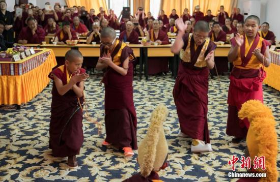 大专毕业后可以考佛学院吗(大专毕业后可以考佛学院吗女生)