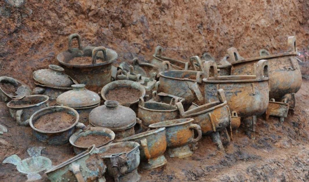 毕业后埋藏的东西叫什么(毕业了东西很多怎么带回家呢)