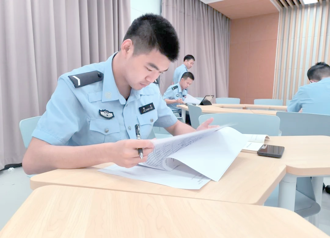 重庆警察学院毕业后薪资待遇(重庆警察学院毕业生就业单位有哪些) 重庆警察学院毕业后薪资待遇(重庆警察学院毕业生就业单位有哪些)