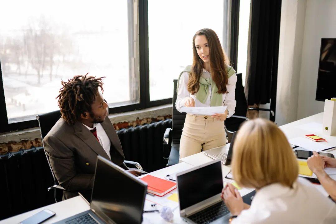 大学毕业后做外贸(大学学外贸毕业干什么活)