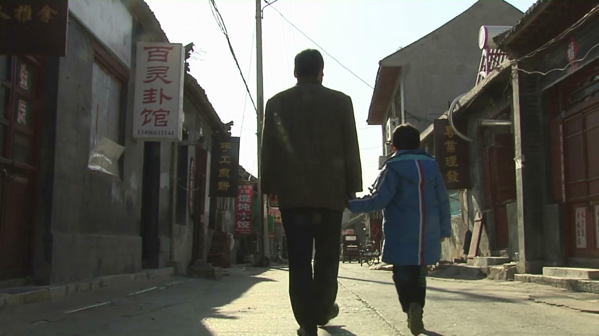 80后大学毕业回老家(80后大学毕业回老家读书)